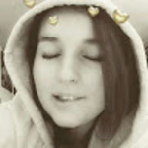 Meet your Posher, Leanne